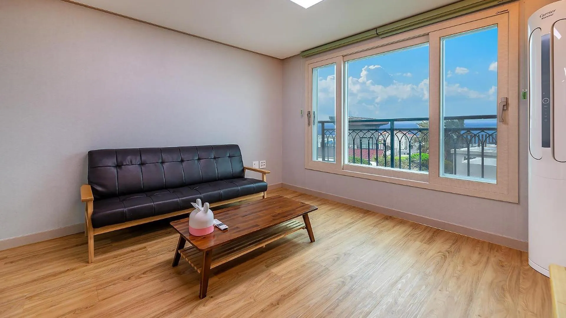 Jeju Jang Sugot Pension Guest house